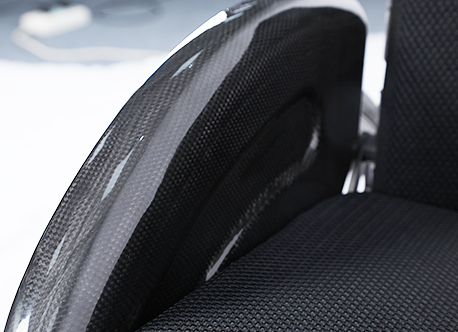 Karbon fiber manuel sandalye