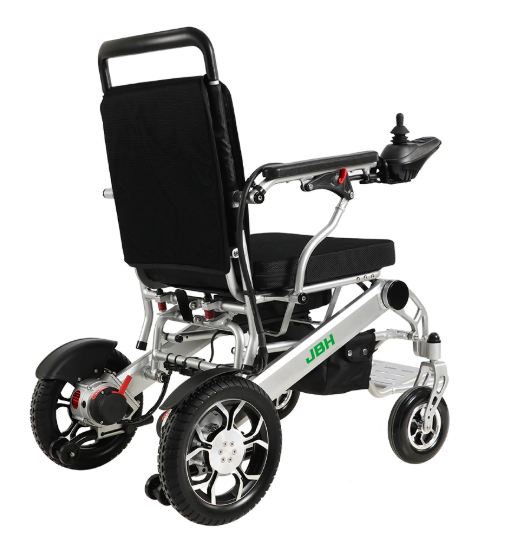 Kalça Protezi Sonrası Yürüteçten Bastona Ne Zaman Geçilmeli?