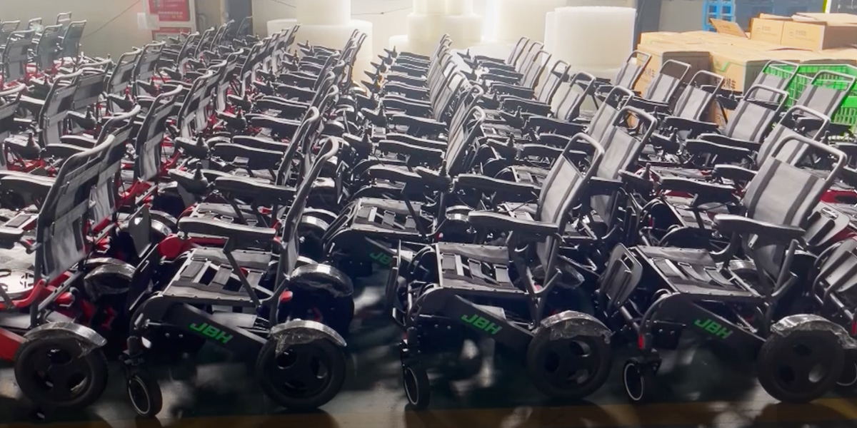 Karbon fiber tekerlekli sandalye