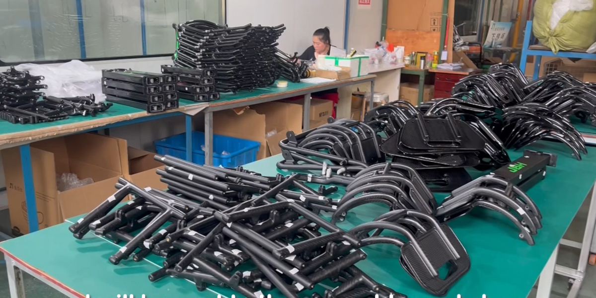 Karbon fiber tekerlekli sandalye par&ccedil;aları